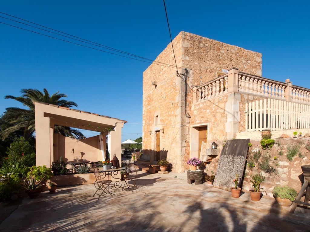 Agroturismo S Hort De Can Carrio Ag226 塞萨利内斯 外观 照片