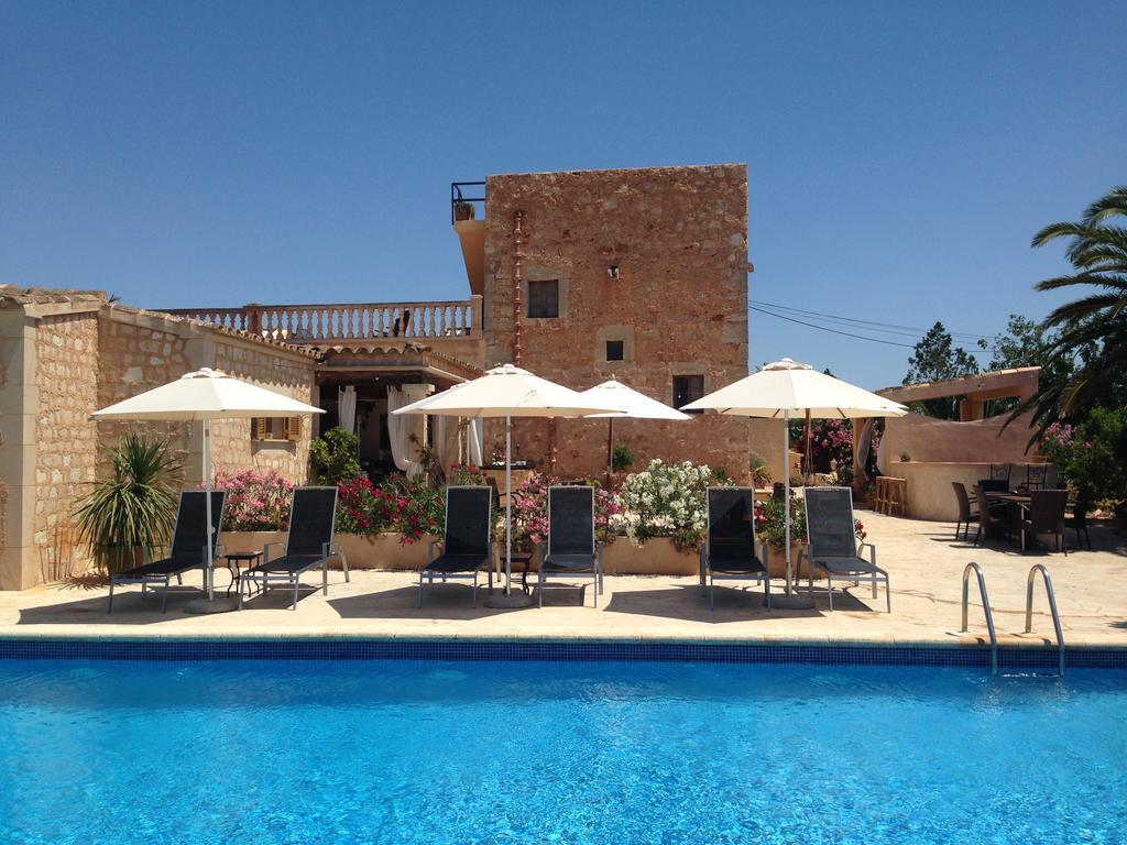 Agroturismo S Hort De Can Carrio Ag226 塞萨利内斯 外观 照片